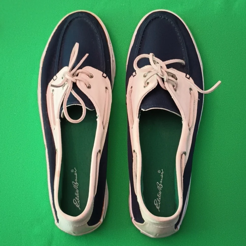 Men size 14 vintage Eddie Bauer boat shoes